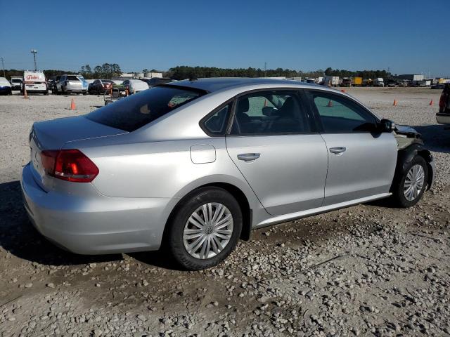 Photo 3 from auction – 2015 VOLKSWAGEN PASSAT S with VIN 1VWAS7A38FC055557