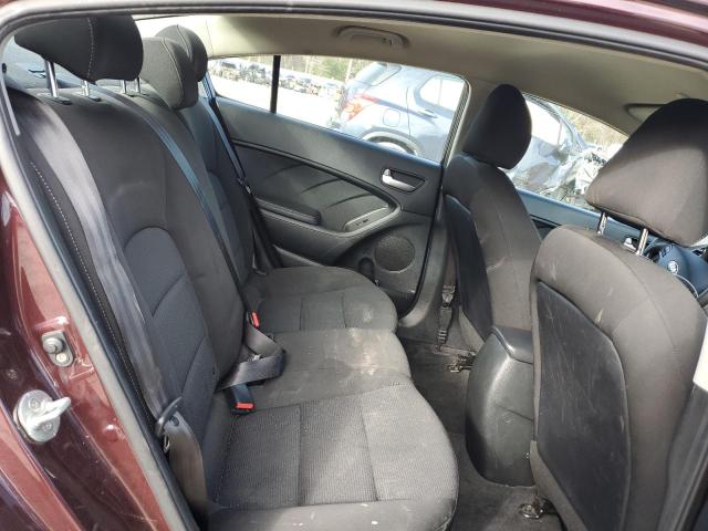 Photo 10 from auction – 2018 KIA FORTE LX with VIN 3KPFK4A70JE255134