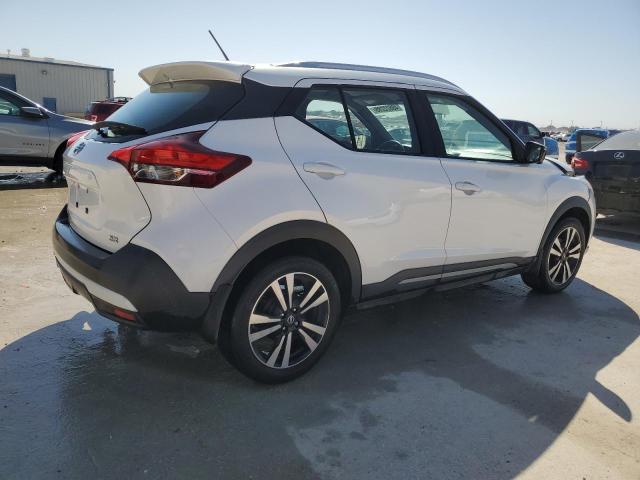 Photo 3 from auction – 2019 NISSAN KICKS S with VIN 3N1CP5CU7KL561809