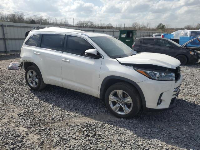 Photo 4 from auction – 2017 TOYOTA HIGHLANDER with VIN 5TDYZRFH9HS200605