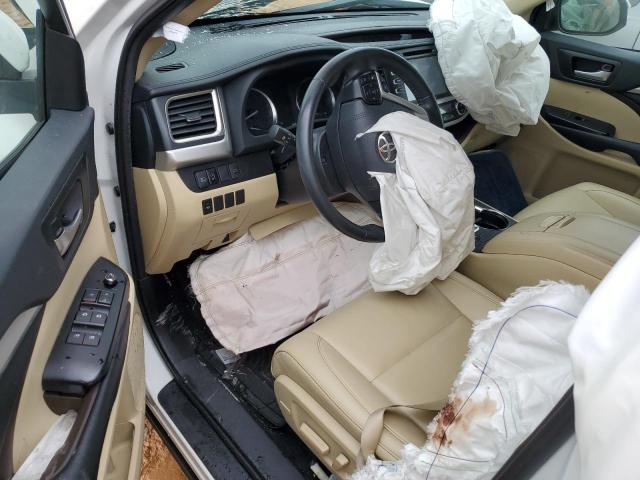 Photo 8 from auction – 2019 TOYOTA HIGHLANDER with VIN 5TDKZRFH5KS553176