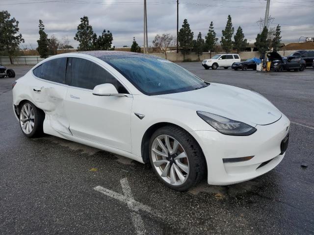 Photo 4 from auction – 2018 TESLA MODEL 3 with VIN 5YJ3E1EA6JF042861