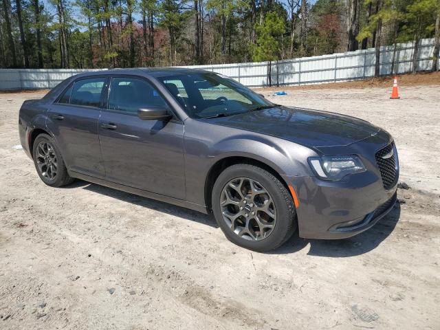 Снимка 4 от търг – 2017 CHRYSLER 300 S с VIN 2C3CCAGG6HH542499