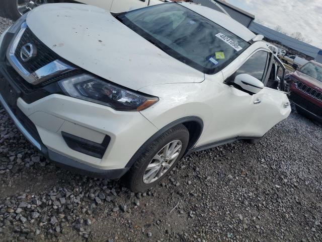 NISSAN ROGUE S 2017 с VIN KNMAT2MVXHP524255 - Снимка от търг