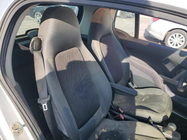 Photo 10 from auction – 2013 SMART FORTWO with VIN WMEEJ9AA5DK673232