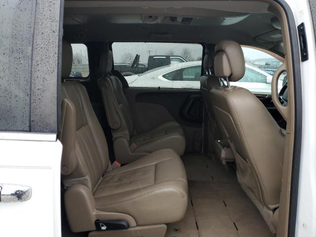 Photo 11 from auction – 2014 CHRYSLER TOWN & COU with VIN 2C4RC1CG4ER133077