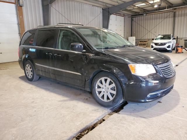 Photo 4 from auction – 2016 CHRYSLER TOWN & COU with VIN 2C4RC1BG6GR300916