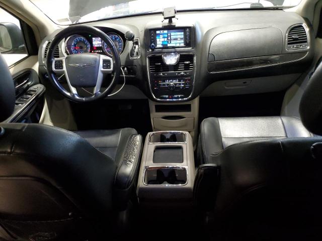 Photo 8 from auction – 2016 CHRYSLER TOWN & COU with VIN 2C4RC1BG6GR300916