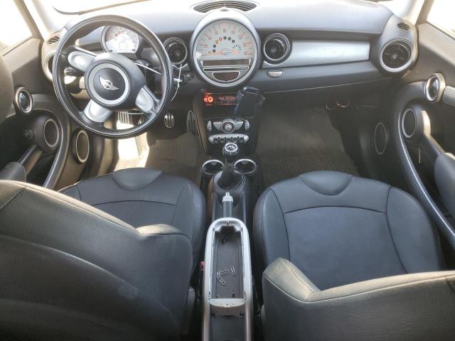 Photo 8 from auction – 2009 MINI COOPER S with VIN WMWMF73549TT95745