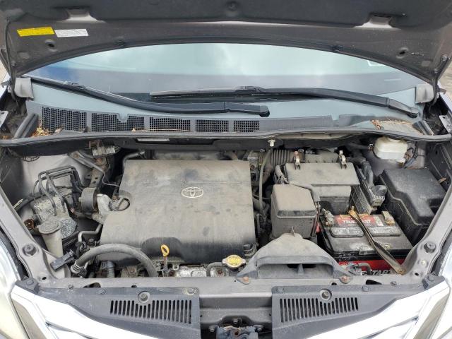 Photo 12 from auction – 2011 TOYOTA SIENNA XLE with VIN 5TDDK3DC1BS025913