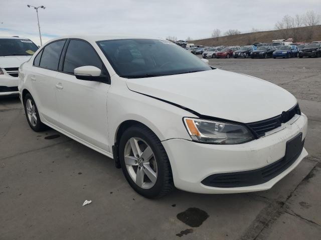 Photo 4 from auction – 2012 VOLKSWAGEN JETTA TDI with VIN 3VW3L7AJ2CM463891