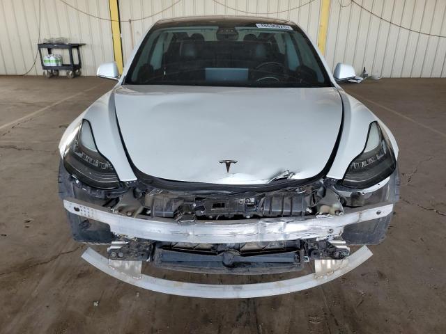 Снимка 5 от търг – 2018 TESLA MODEL 3 с VIN 5YJ3E1EA6JF006460
