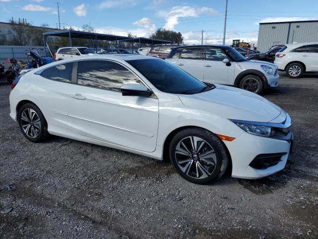 Photo 4 from auction – 2017 HONDA CIVIC EXL with VIN 2HGFC3B70HH351352