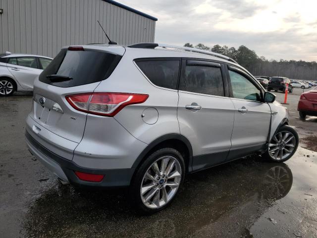 Photo 3 from auction – 2016 FORD ESCAPE SE with VIN 1FMCU0G79GUA17656