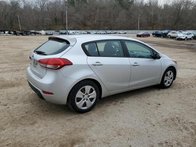 Photo 3 from auction – 2016 KIA FORTE LX with VIN KNAFK5A85G5547894