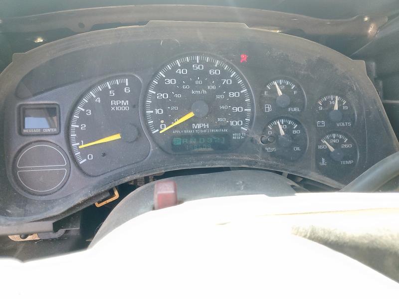 Снимка 9 от търг – 2000 CHEVROLET SILVERADO с VIN 2GCEC19TXY1339378