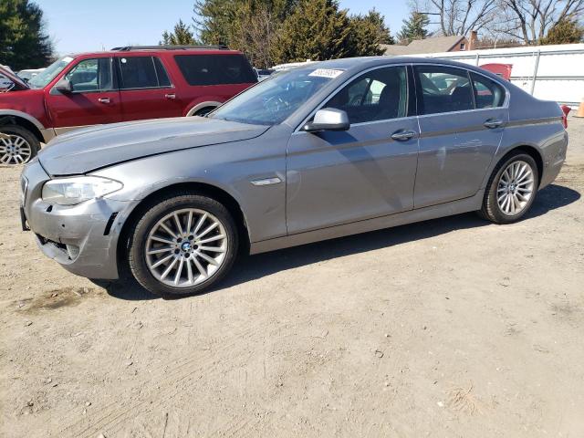 BMW 535 XI 2013 with VIN WBAFU7C5XDDU76122 - Photo from auction