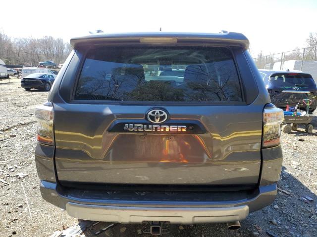 Photo 6 from auction – 2019 TOYOTA 4RUNNER SR with VIN JTEBU5JR7K5656124