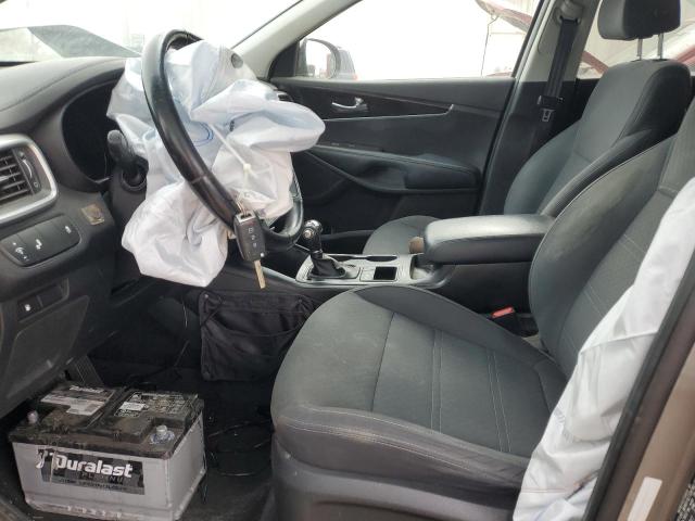 Photo 7 from auction – 2018 KIA SORENTO LX with VIN 5XYPGDA57JG368232