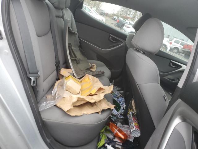 Photo 10 from auction – 2012 HYUNDAI ELANTRA GL with VIN 5NPDH4AE8CH090405