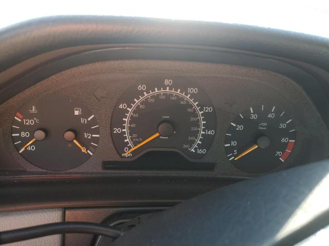 Photo 9 from auction – 1999 MERCEDES-BENZ E 320 with VIN WDBJF65H7XA928654