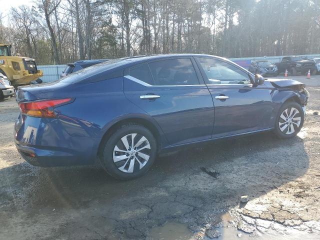 Photo 3 from auction – 2022 NISSAN ALTIMA S with VIN 1N4BL4BV7NN304782