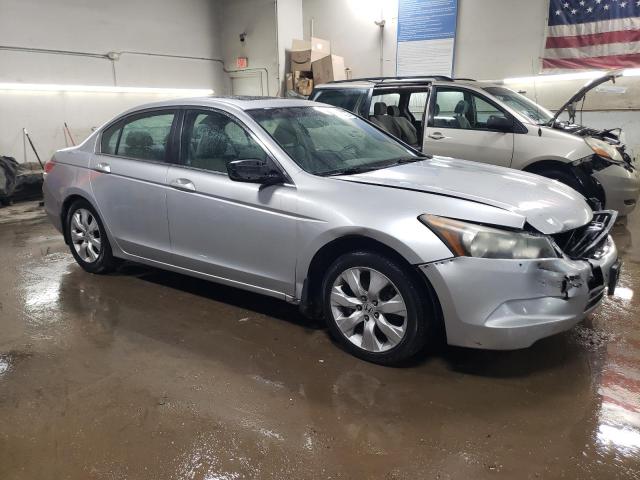 Photo 4 from auction – 2010 HONDA ACCORD EXL with VIN 1HGCP2F89AA090232