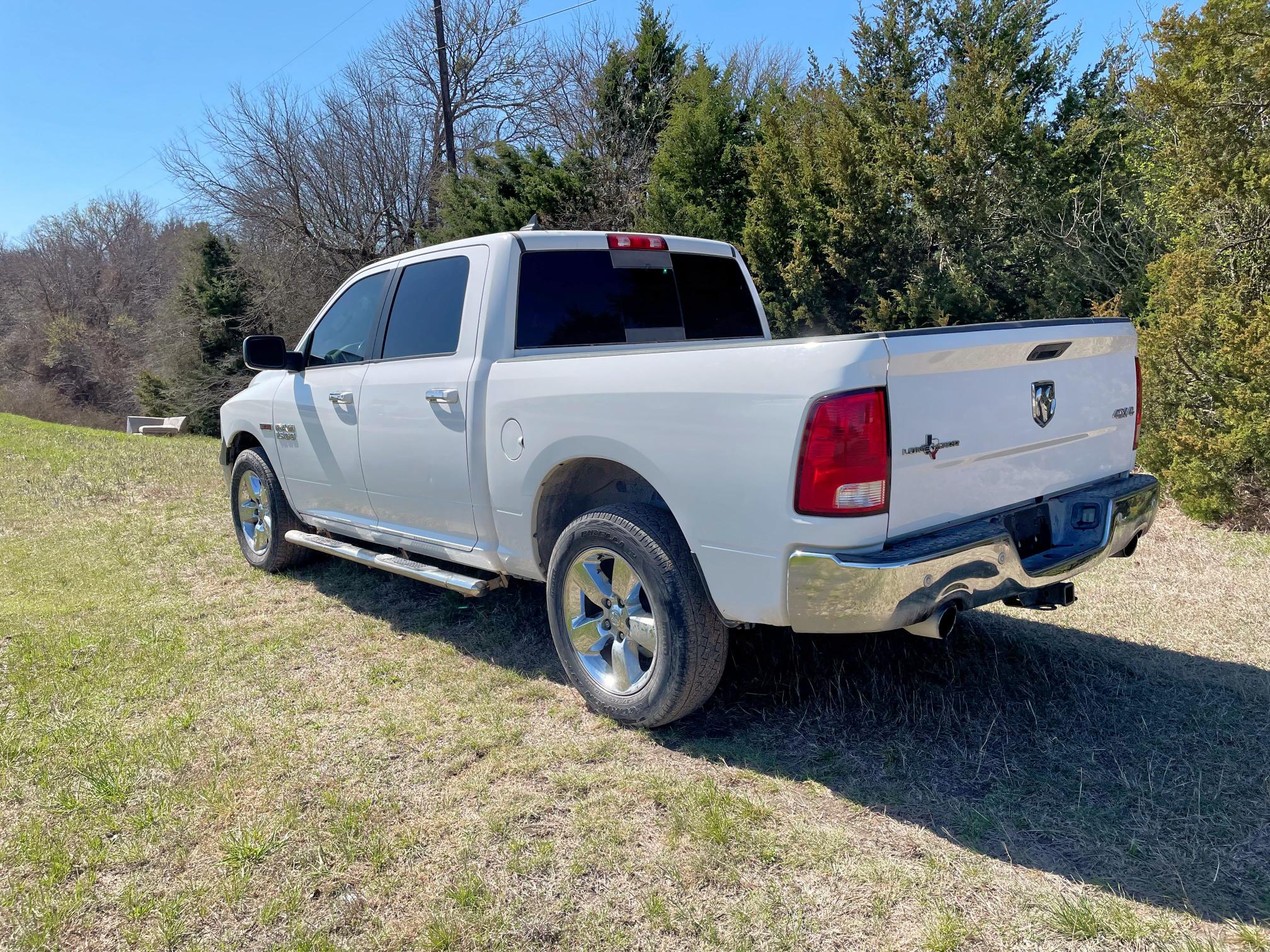 Photo 3 from auction – 2018 RAM 1500 SLT with VIN 1C6RR7LM0JS227044