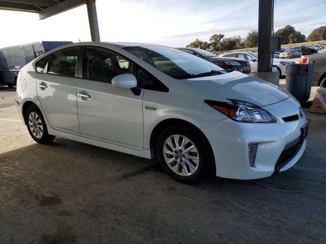 Снимка 4 от търг – 2014 TOYOTA PRIUS PLUG с VIN JTDKN3DPXE3059758