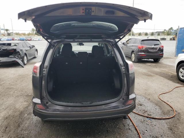 Photo 6 from auction – 2017 TOYOTA RAV4 LE with VIN 2T3BFREV4HW656340