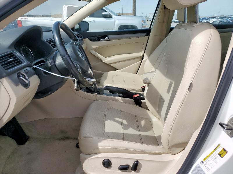 Photo 7 from auction – 2015 VOLKSWAGEN PASSAT SE with VIN 1VWBS7A32FC006911