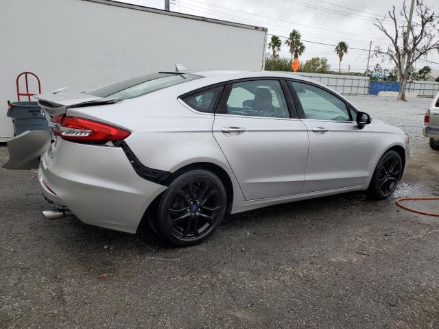 Photo 3 from auction – 2019 FORD FUSION SE with VIN 3FA6P0HD2KR162122