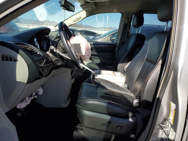 Photo 7 from auction – 2016 CHRYSLER TOWN & COU with VIN 2C4RC1BG3GR299773