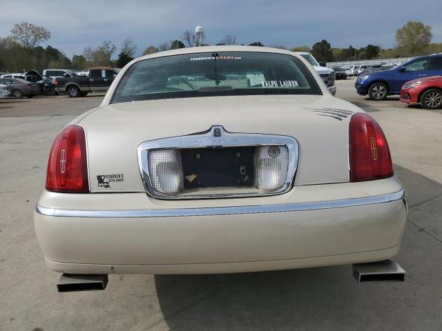Photo 6 from auction – 2000 LINCOLN TOWN CAR C with VIN 1LNHM83W5YY771004