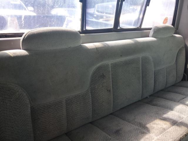 Снимка 10 от търг – 1996 CHEVROLET GMT-400 C1 с VIN 1GCEC19R5TE264648