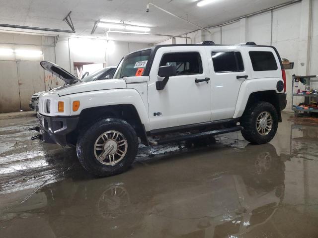 HUMMER H3 2007 with VIN 5GTDN13EX78111742 - Photo from auction