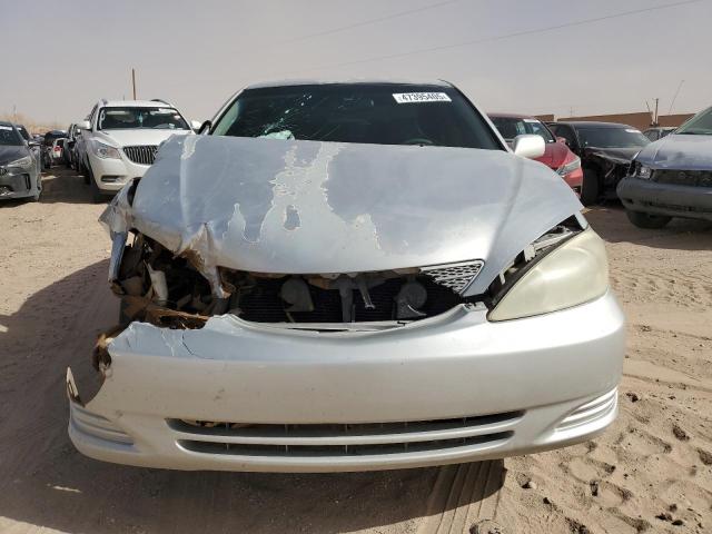 Photo 5 from auction – 2002 TOYOTA CAMRY LE with VIN JTDBF30K120021811