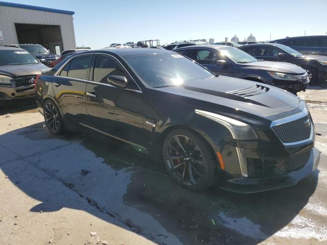 Photo 4 from auction – 2017 CADILLAC CTS-V with VIN 1G6A15S69H0171280