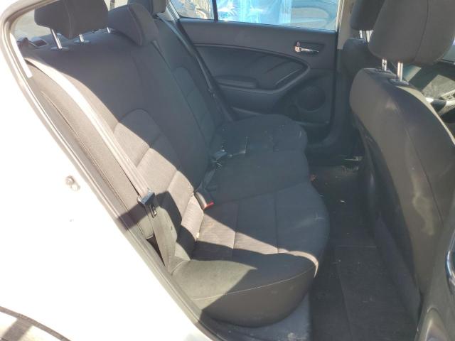 Photo 10 from auction – 2016 KIA FORTE LX with VIN KNAFK4A65G5476673