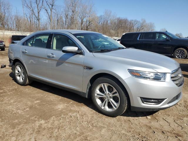 Снимка 4 от търг – 2018 FORD TAURUS SEL с VIN 1FAHP2H85JG140807