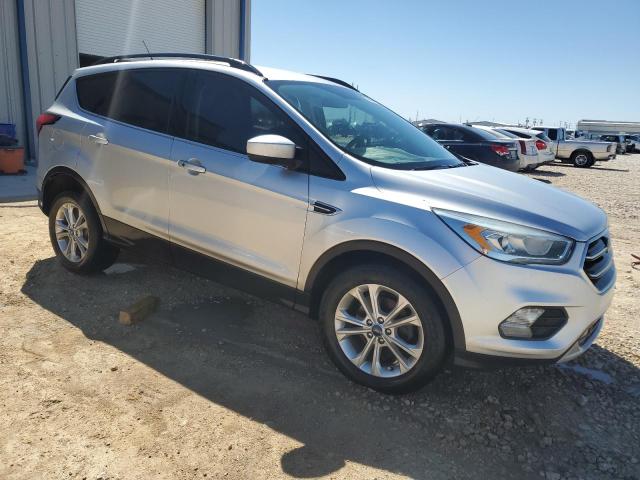 Photo 4 from auction – 2019 FORD ESCAPE SEL with VIN 1FMCU0HD9KUA11904