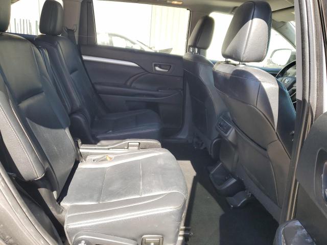 Photo 11 from auction – 2019 TOYOTA HIGHLANDER with VIN 5TDJZRFH6KS925510