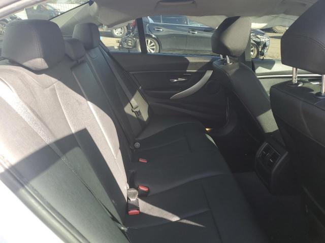 Снимка 10 от търг – 2016 BMW 320 XI с VIN WBA8E5G54GNT40975