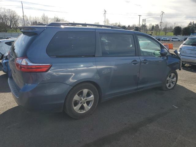 Photo 3 from auction – 2015 TOYOTA SIENNA LE with VIN 5TDKK3DCXFS618201
