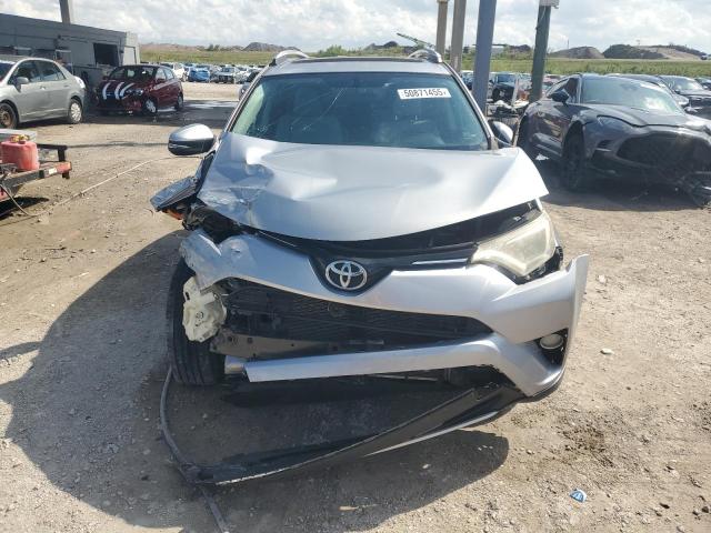 Photo 5 from auction – 2016 TOYOTA RAV4 XLE with VIN 2T3WFREV7GW256563
