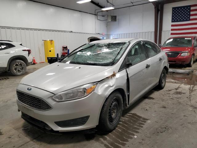FORD FOCUS S 2017 مع رقم تعريف المركبة 1FADP3E21HL255961 - صورة من المزاد