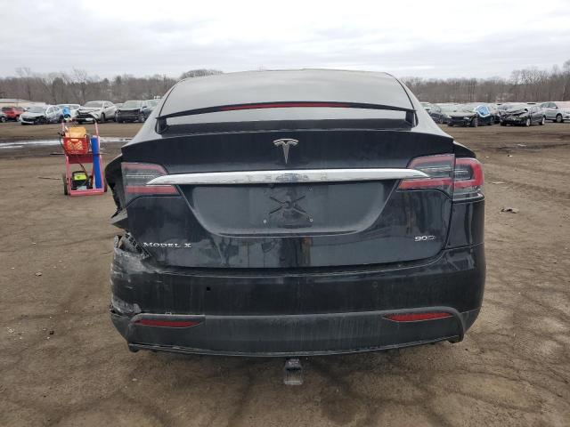 Снимка 6 от търг – 2017 TESLA MODEL X с VIN 5YJXCDE23HF049570