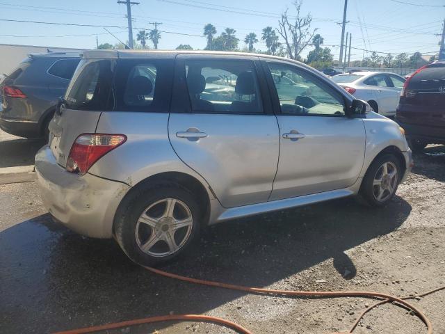 Photo 3 from auction – 2006 TOYOTA SCION XA with VIN JTKKT624460170494