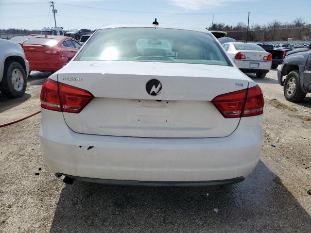 Photo 6 from auction – 2015 VOLKSWAGEN PASSAT S with VIN 1VWAT7A34FC094322