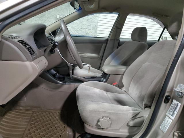 Photo 7 from auction – 2002 TOYOTA CAMRY LE with VIN 4T1BE32K92U598462